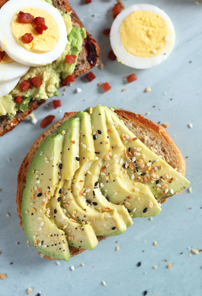 Master Avocado Toast: Bread, Toppings, & Expert Flavor Tips